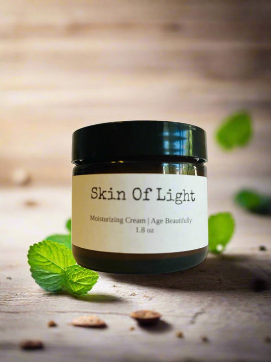 Moisturizing Cream | Age Beautifully